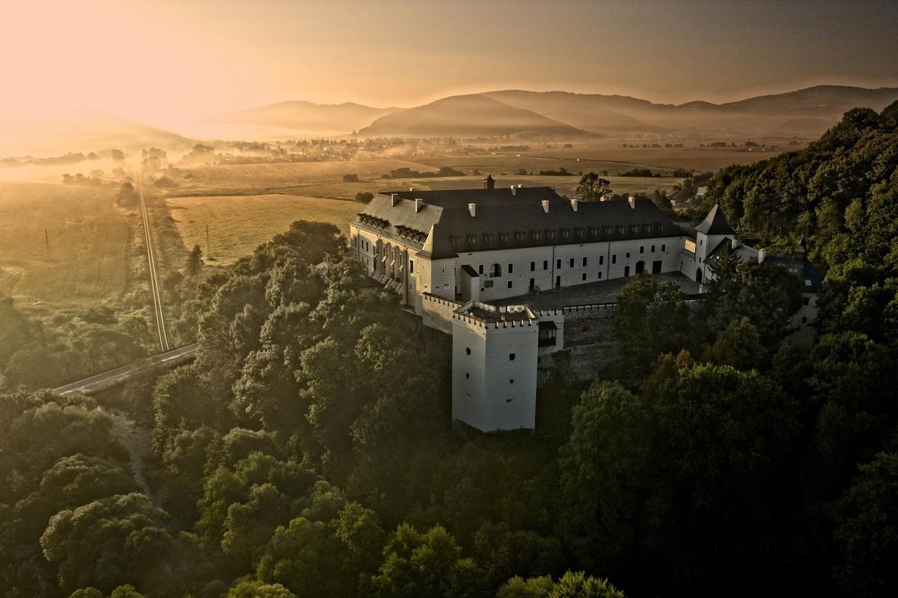 Hotel Grand Viglas Zvolen Eksteriør billede